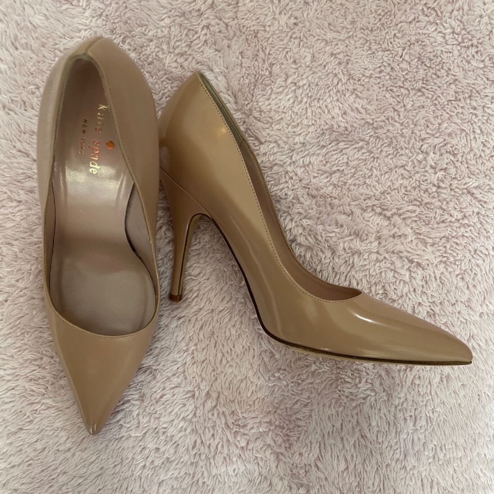 Kate spade heels Nude